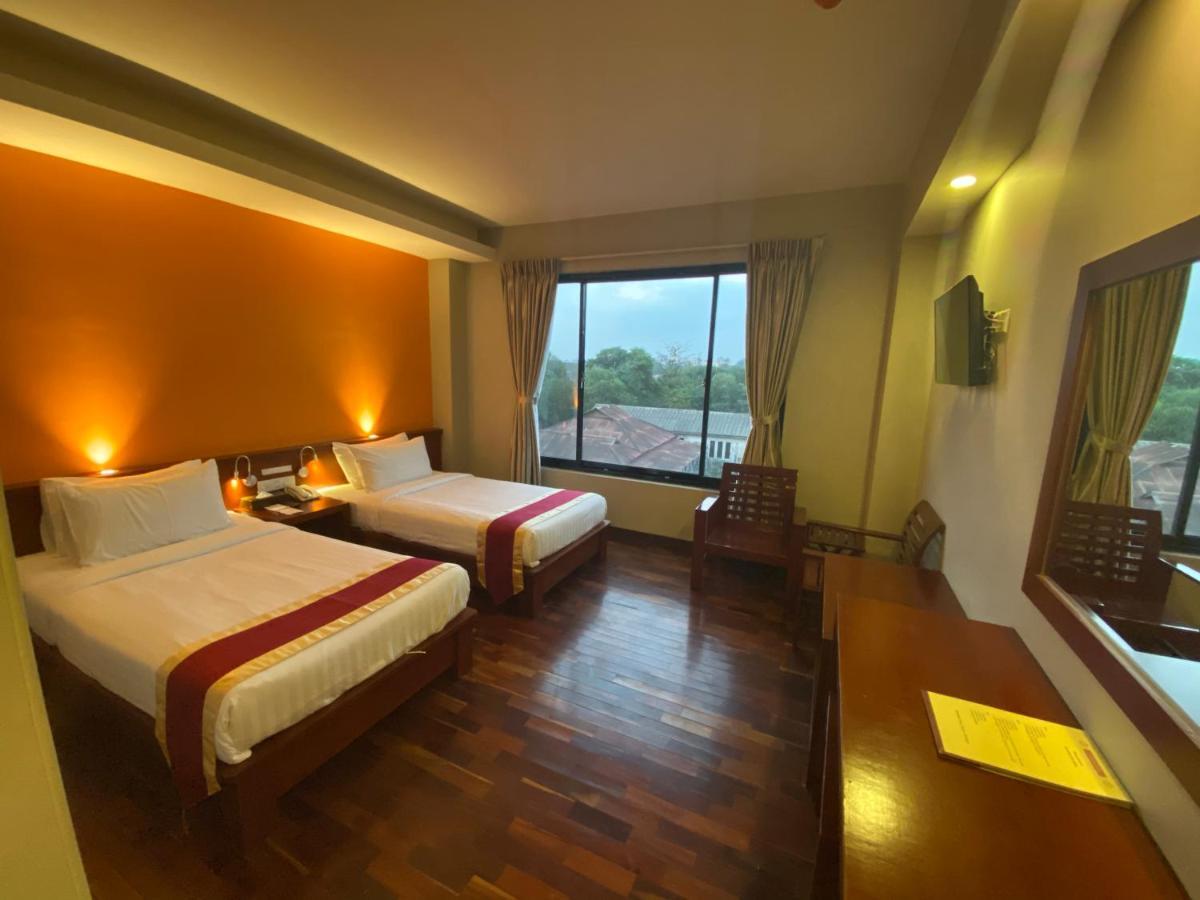 My Dream Hotel Yangon Eksteriør bilde