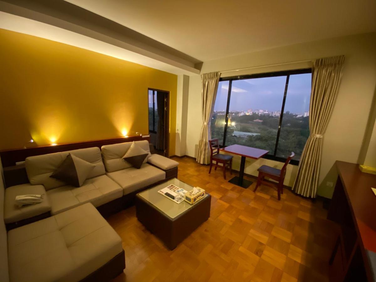 My Dream Hotel Yangon Eksteriør bilde